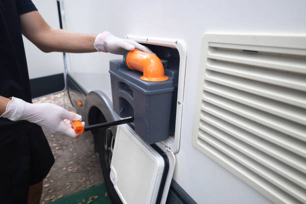 Best Luxury portable toilet rental  in Prceton, IN